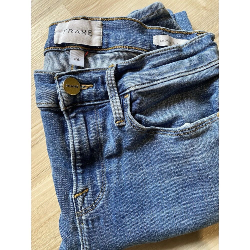 Frame Women's Light Wash Jeans Le Skinny de Jeanne Size‎ 26